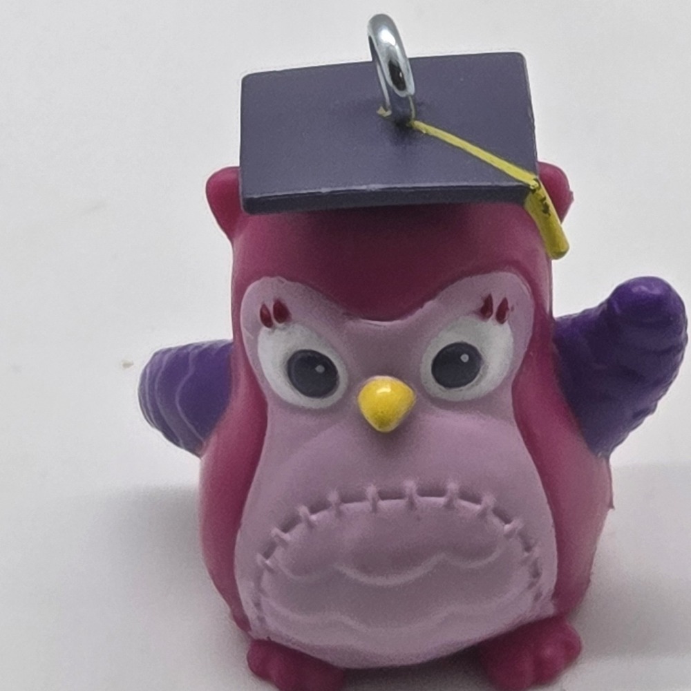 VTG Disney‎ Pink Owl Graduation Cap PVC Figure Keychain Backpack Tag Bag Charm